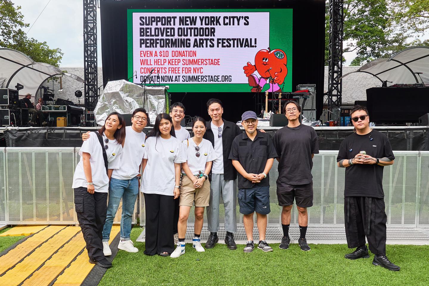 Taiwanese Waves organizers and crew